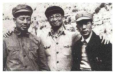 军长是什么级别，军长相当于地方什么级别