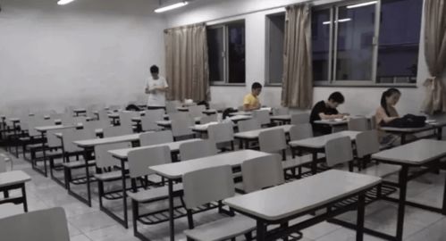 描写教室安静的句子大全精选33句