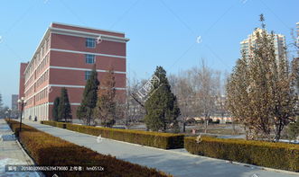 兰州商学院陇桥学院是几本，兰州商学院陇桥学院官网