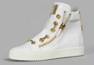 shoes是什么意思英文，socks是什么意思
