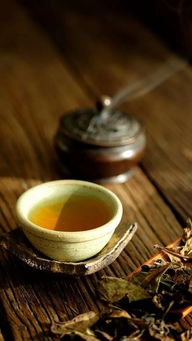 早晨饮杯茶 打一成语，早晨饮茶的唯美句子