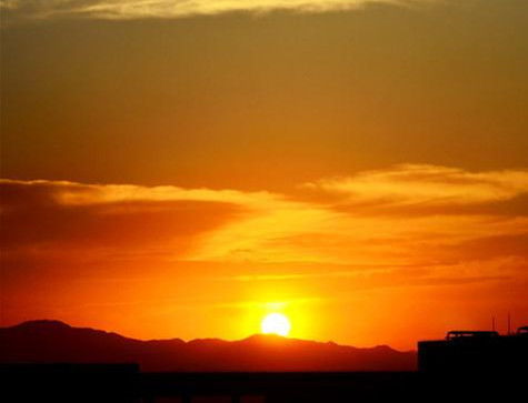 怎么形容什么的夕阳?